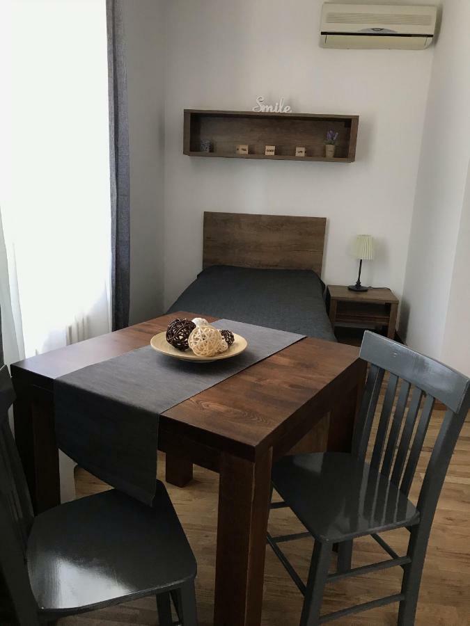 Grocka Apartmani & Rooms Εξωτερικό φωτογραφία