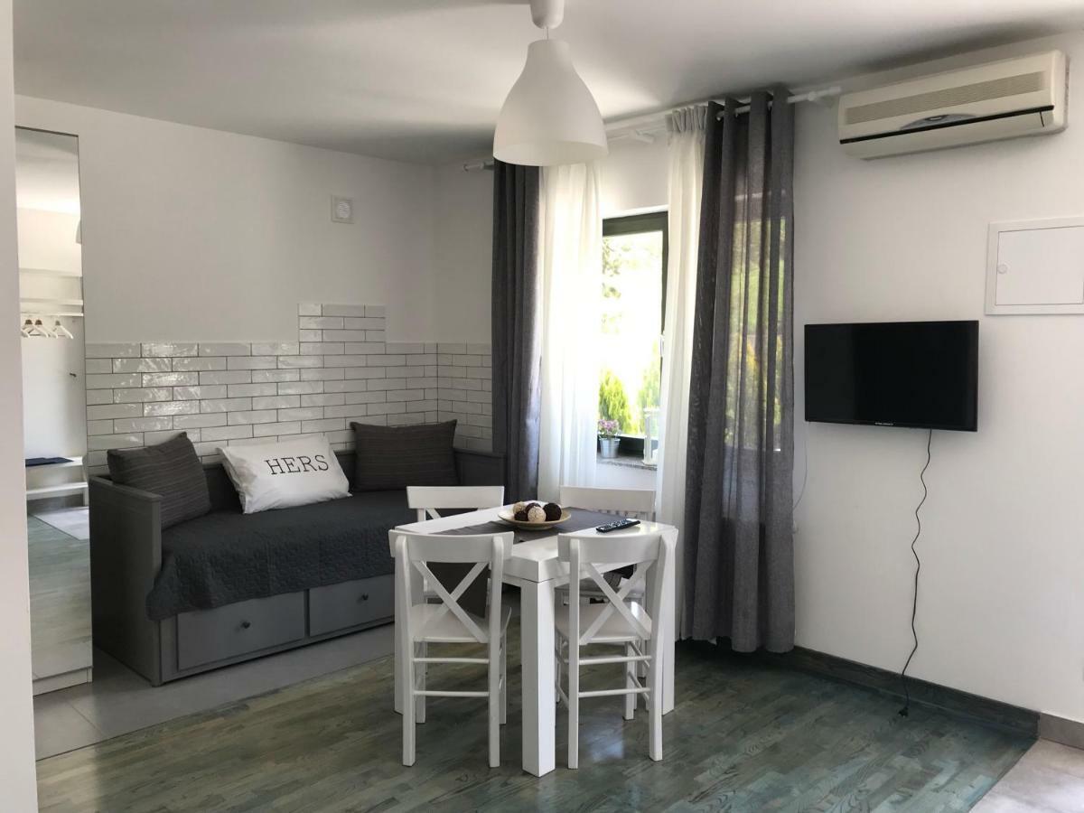 Grocka Apartmani & Rooms Εξωτερικό φωτογραφία