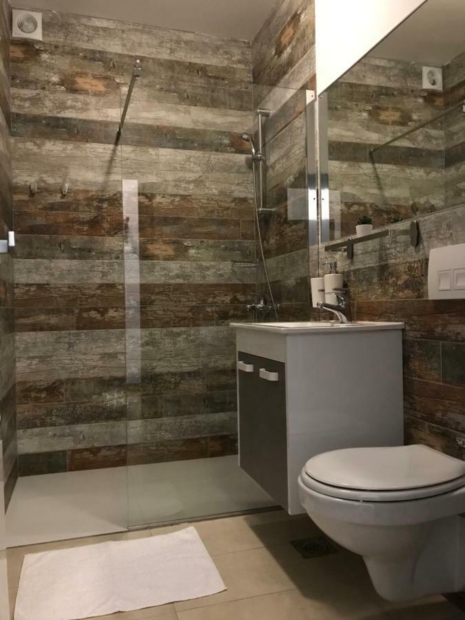 Grocka Apartmani & Rooms Εξωτερικό φωτογραφία